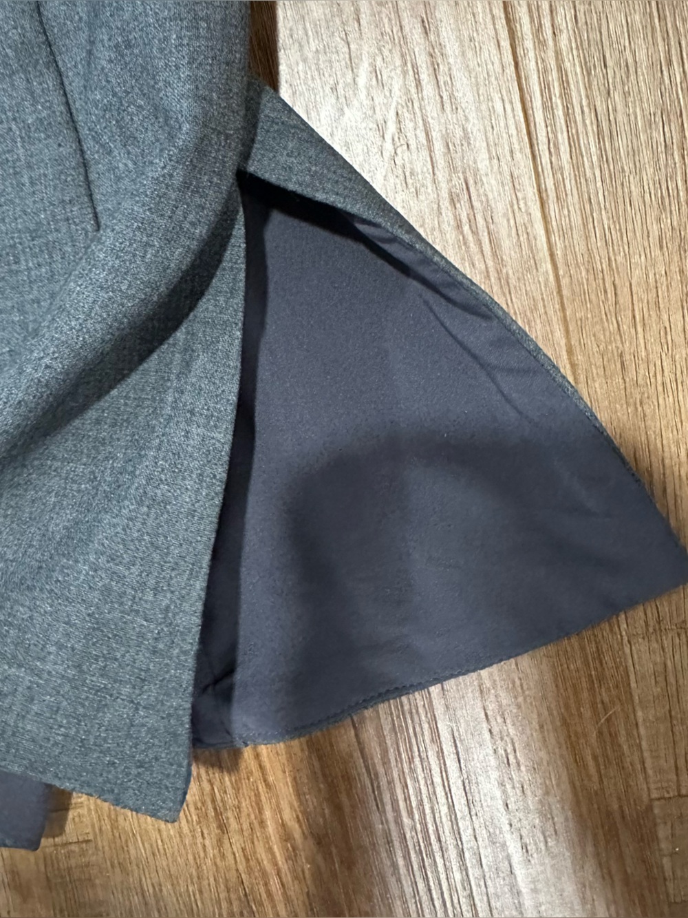 Aritzia Strapless Fold-Over Bustier Top Dark Gray - Picture 4 of 5